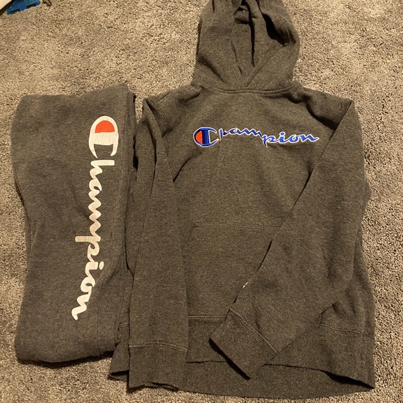 champion hoodie and joggers